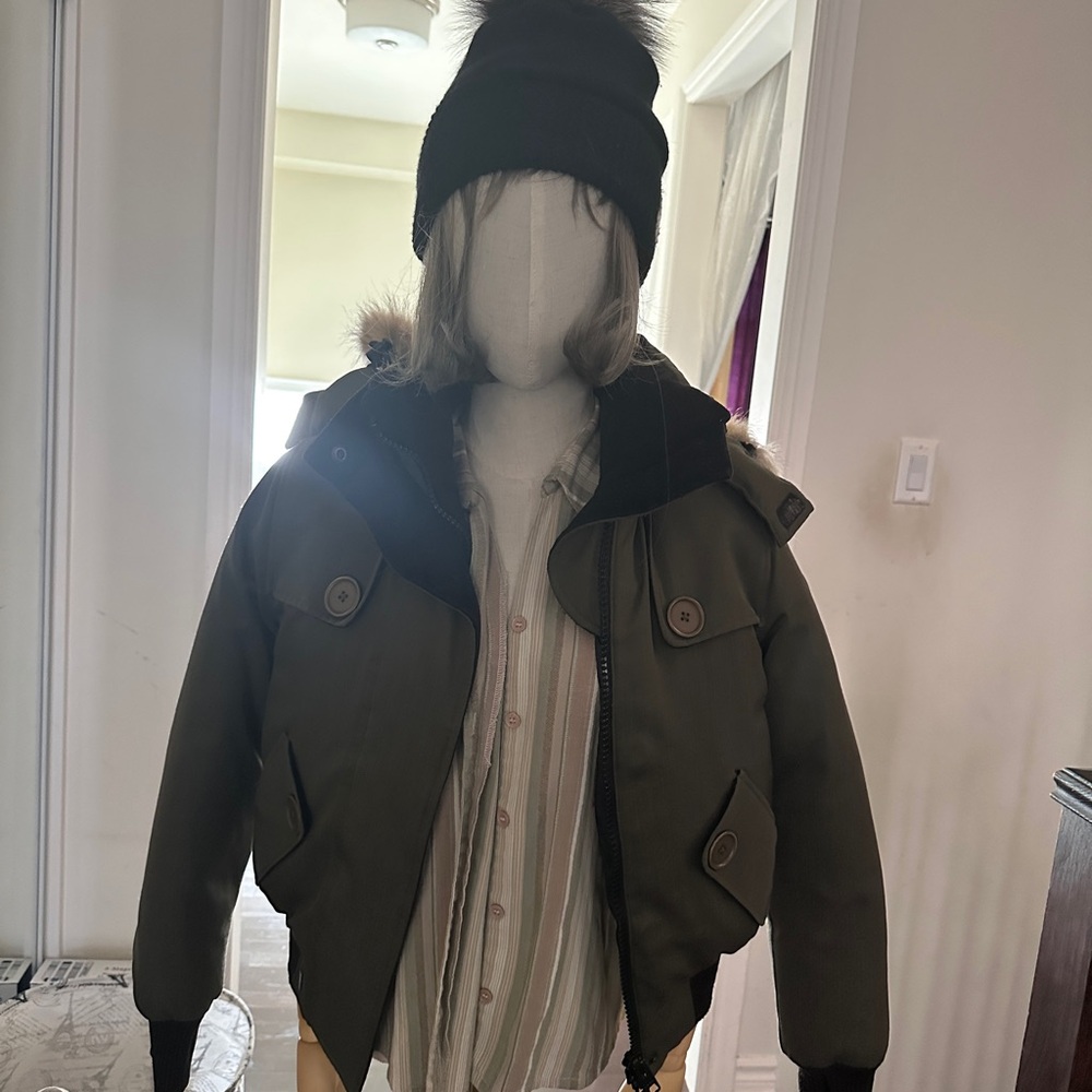 Women's Olive Green Jacket